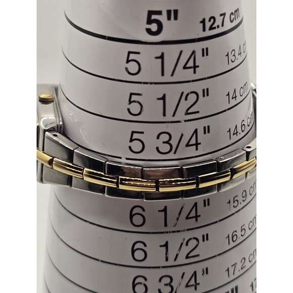 Seiko Solar Tank Ladies' 15mm Watch White Dial Two Tone V116-0Ah0. Runs Well. 6" - Picture 8 of 9